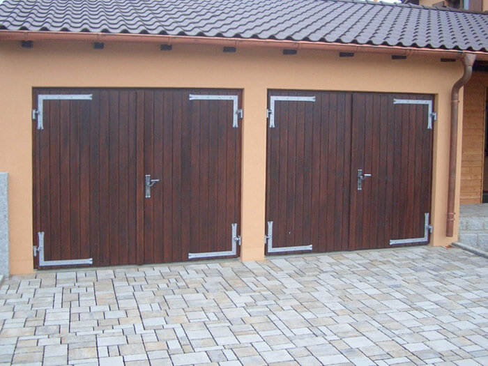 Garagentore - Flügeltore - ALLEMANN® GmbH Holz- u. Metallprodukte